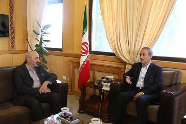 تفاهم نامه همکاری میان دانشگاه جامع علمی کاربردی و استانداری اردبیل منعقد شد.