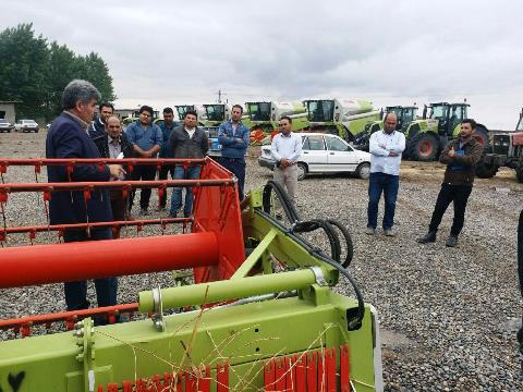 کارگاه آموزشی برداشت غلات توسط مرکز آموزش علمی کاربردی شرکت کشت وصنعت ودامپروری مغان