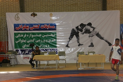 نخستین جشنواره فرهنگی، ادبی و ورزشی کشتی پهلوانی زورخانه ای کشور در اردبیل به کار خود پایان داد