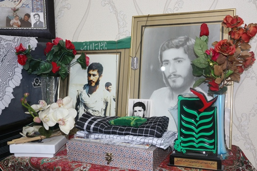 رئیس دانشگاه جامع علمی کاربردی اردبیل در دیدار با خانواده شهیدگفت:  دیدار با خانواده شهدا، باعث ازدیاد رزق معنوی انسان ها می شود