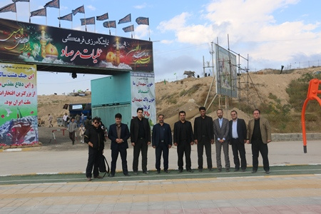 توسط واحد استانی اردبیل صورت گرفت :  بازدید از نمایشگاه عملیات مرصاد و زیارت مزار شهدای گمنام