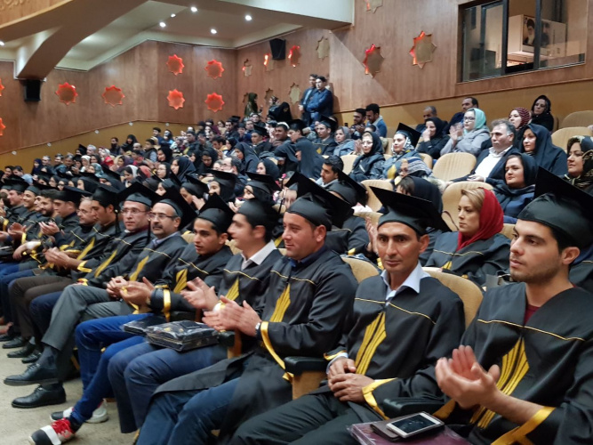 رئیس دانشگاه علمی کاربردی استان اردبیل از برگزاری دومین مراسم جشن فارغ التحصیلی و تجلیل از دانش آموختگان برتر این دانشگاه خبر داد.