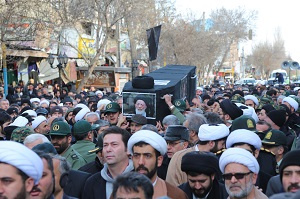 پیکر مطهر آیت‌الله سیدحاتمی، نماینده سابق مردم استان اردبیل در مجلس خبرگان رهبری تشییع شد