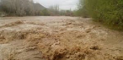 کمک های نقدی کارکنان دانشگاه جامع علمی کاربردی استان اردبیل به سیل زدگان اهدا شد