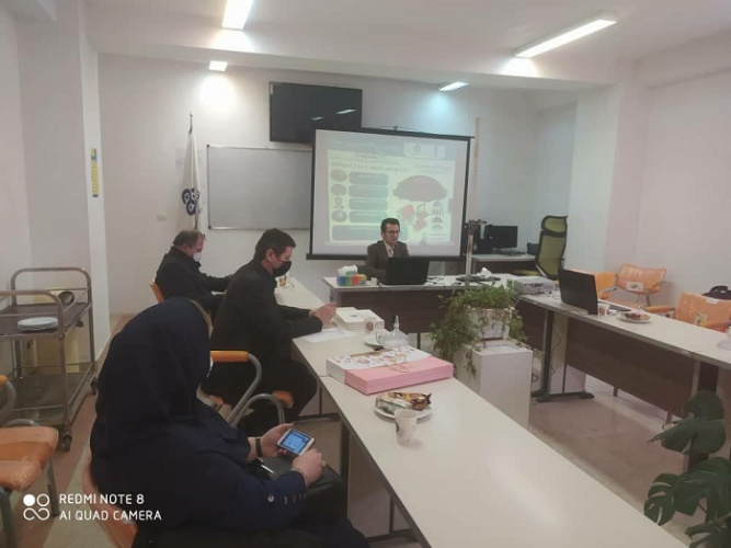 دومین همایش بزرگداشت روز بیمه و تجلیل از دانشجویان برتر مرکز آموزشی مدیریت صنعتی اردبیل برگزارشد